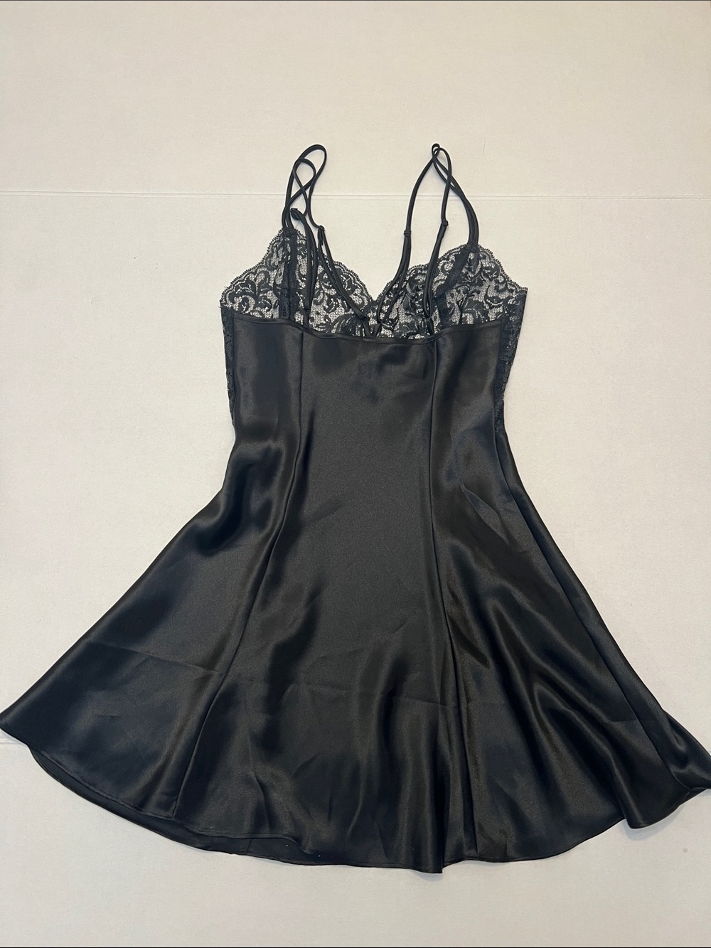 Y2K VICTORIA’S SECRET CROWN GOLD LABEL VAMP GOTH BLACK SLIP DRESS NIGHTIE XS - Picture 3 of 11